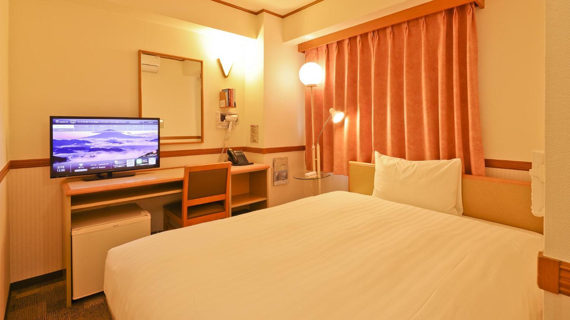 Toyoko Inn Fujisan Numazu Eki Kita Guchi No 2 Rum bild