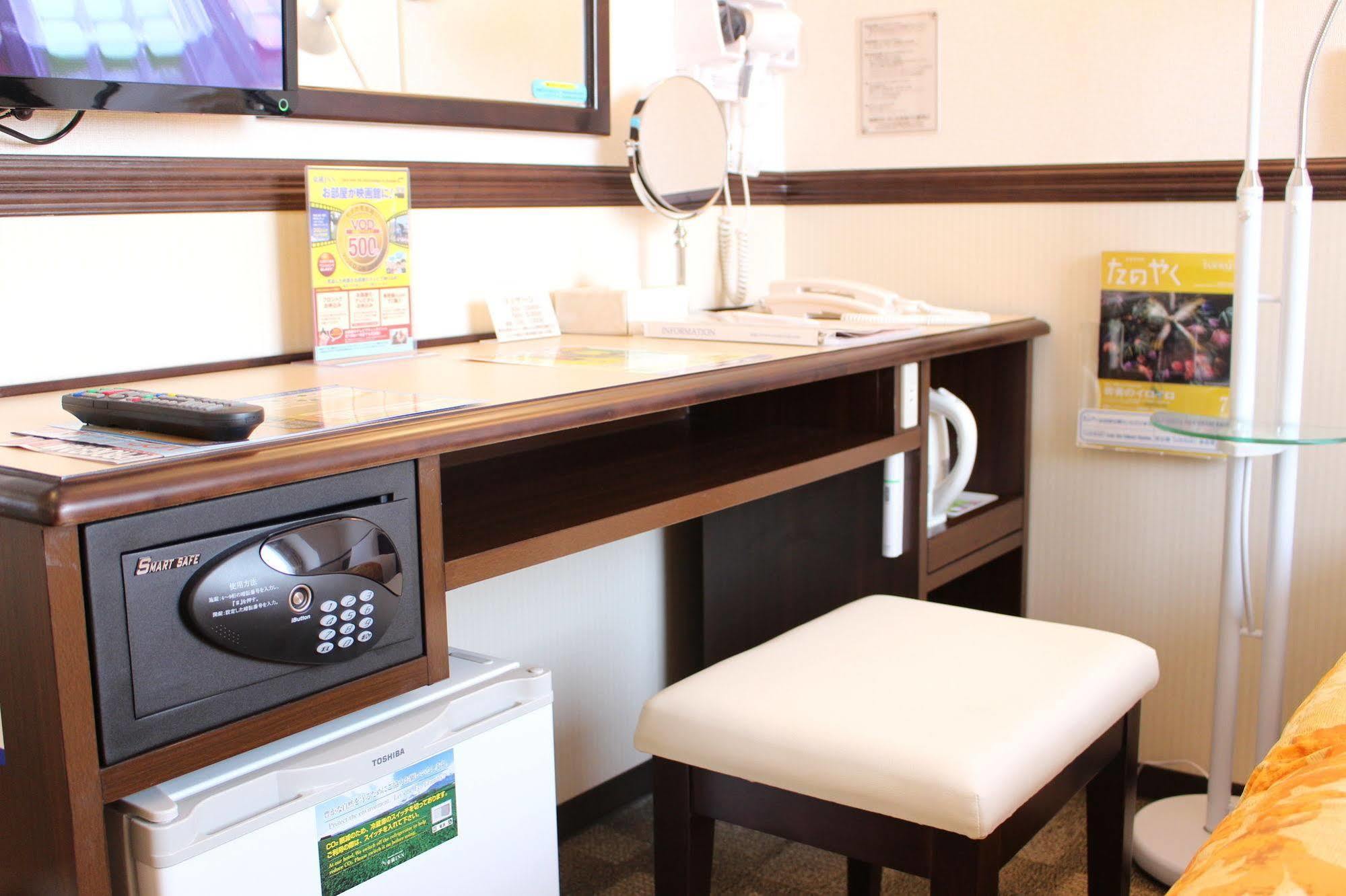 Toyoko Inn Fujisan Numazu Eki Kita Guchi No 2 Exteriör bild