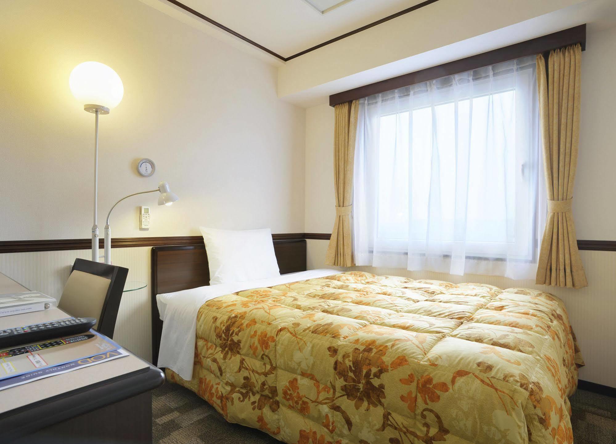 Toyoko Inn Fujisan Numazu Eki Kita Guchi No 2 Exteriör bild